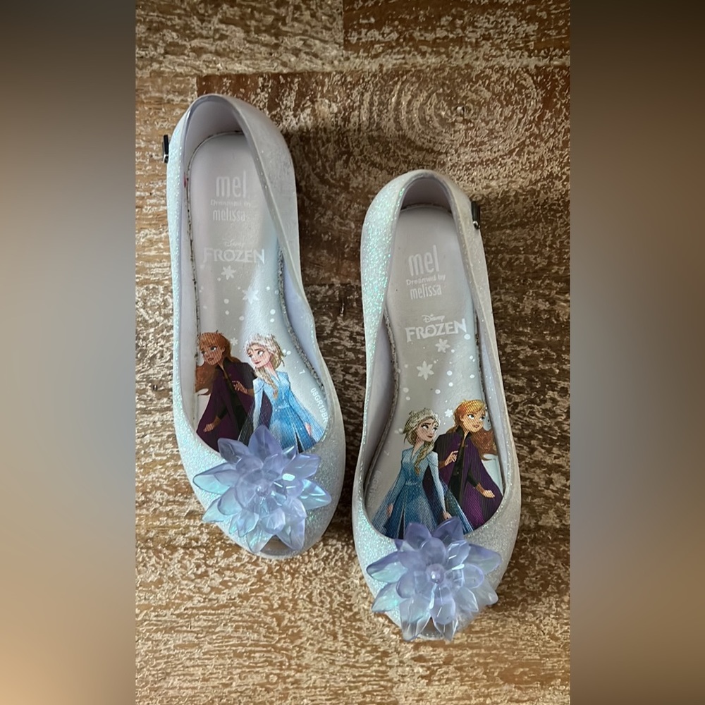 Mini Melissa Limited Edition Frozen Mel Size 11